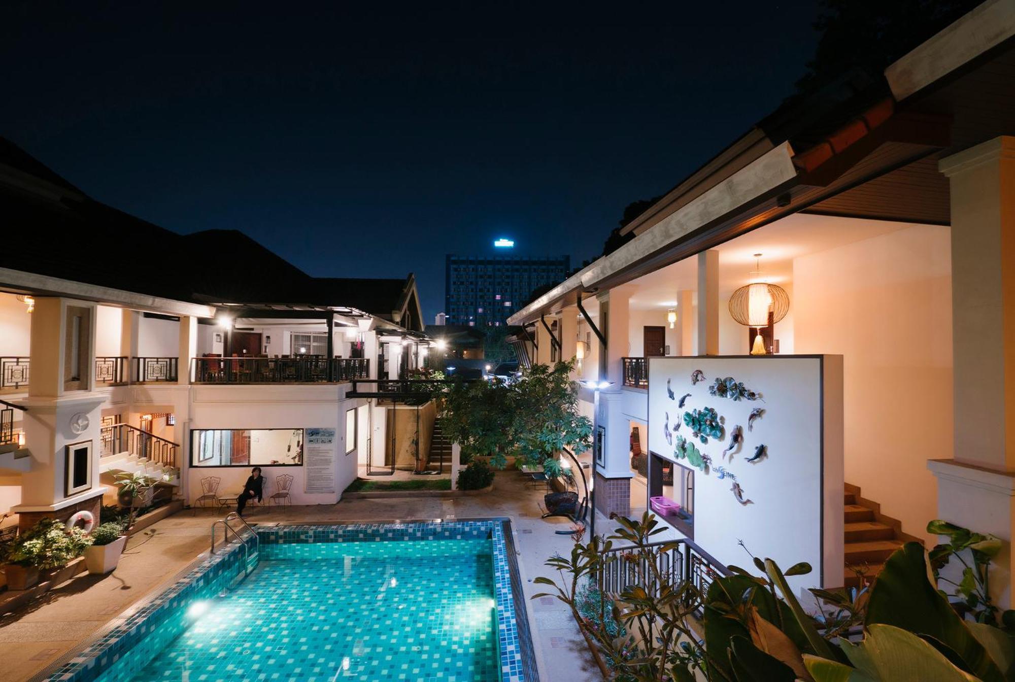 La Seine City Resort, 清邁 外观 照片